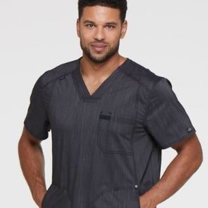 Dickies Men's V-Neck Scrub Top - NWT